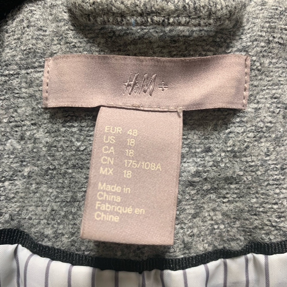 H&M Gray Trench Coat Classic Timeless Design - Picture 4 of 4